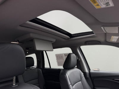2021 Honda Pilot Touring 8 Passenger