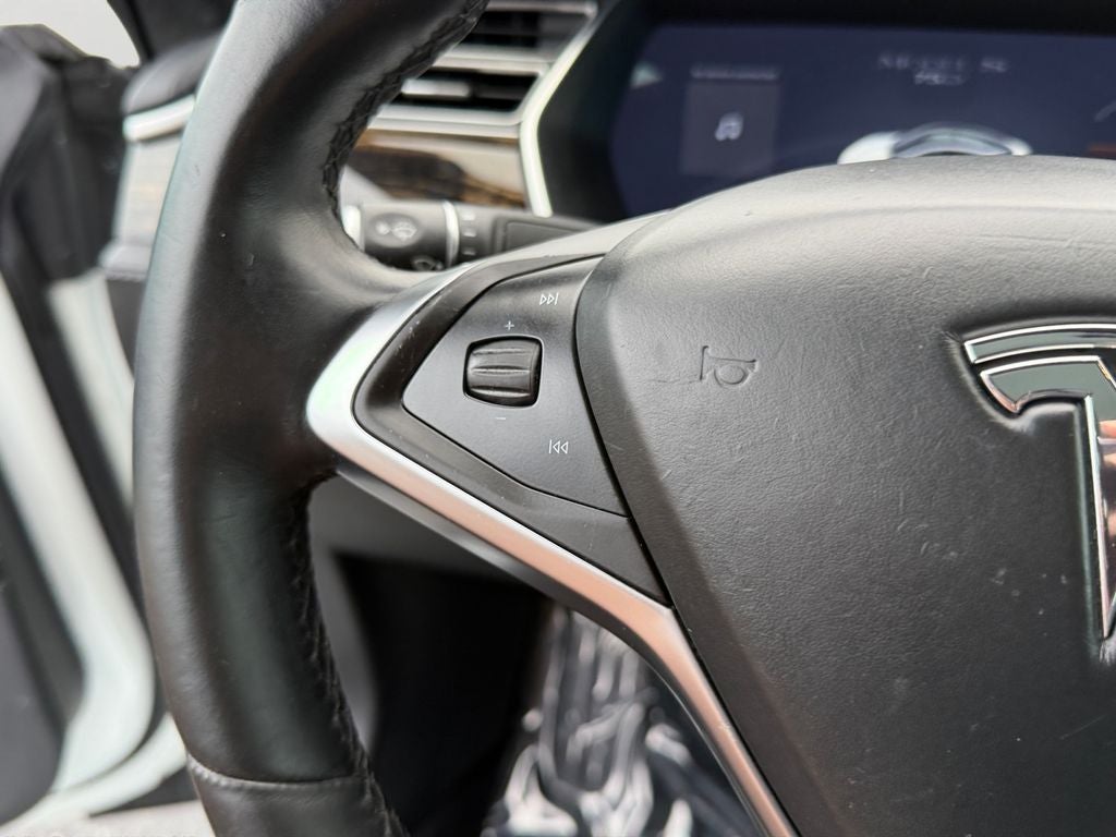 2016 Tesla Model S 75D