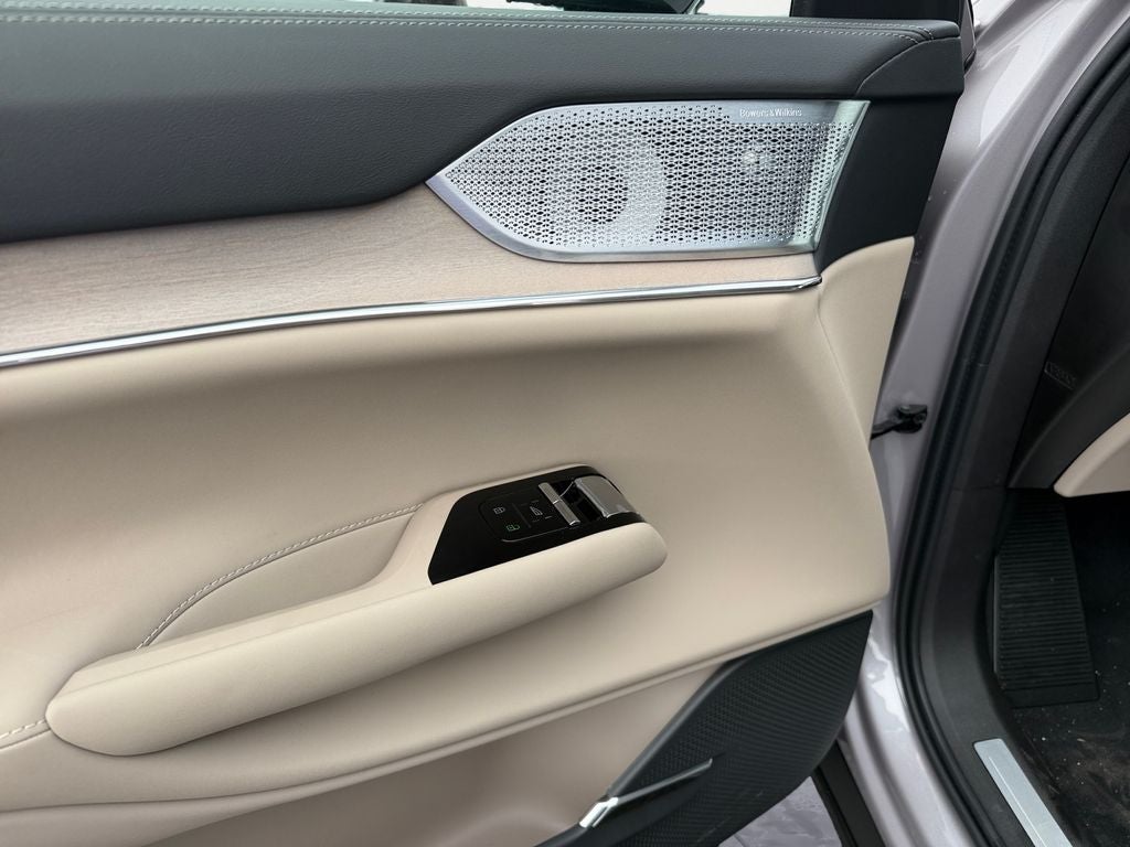 2026 Volvo EX90 Twin Motor Performance Ultra 7-Seater