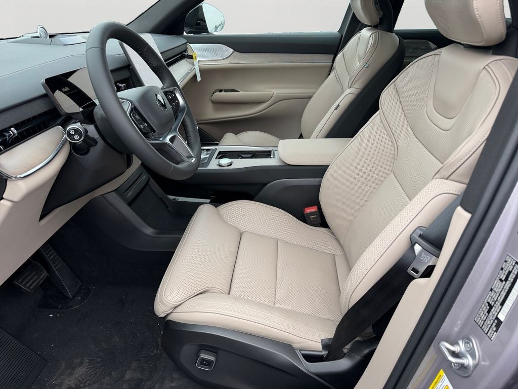 2026 Volvo EX90 Twin Motor Performance Ultra 7-Seater