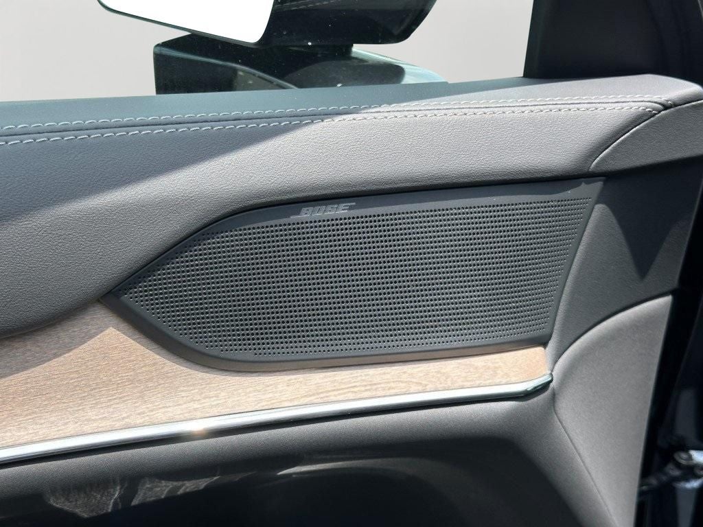 2025 Volvo EX90 Plus Twin Motor Electric 6 Seats 7-Seater