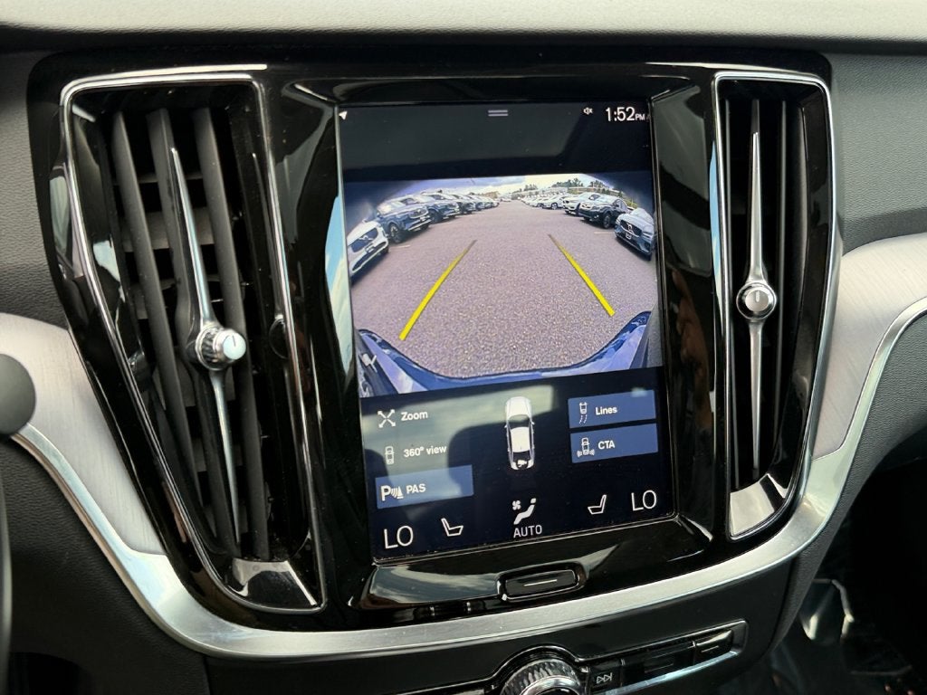 2020 Volvo S60 T6 Momentum
