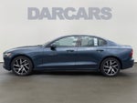 2020 Volvo S60 T6 Momentum