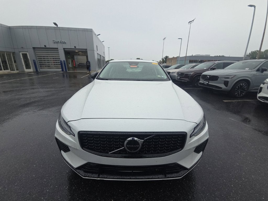 2024 Volvo S60 Recharge Plug-In Hybrid Ultimate Volvo Certified