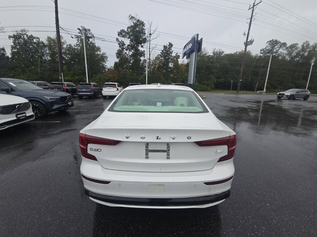 2024 Volvo S60 Recharge Plug-In Hybrid Ultimate Volvo Certified