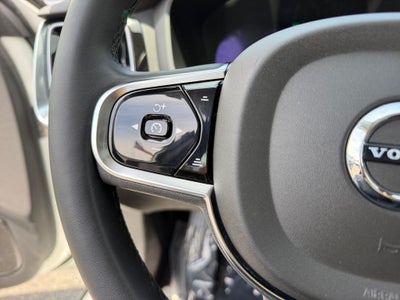2024 Volvo S60 B5 Plus Dark Theme
