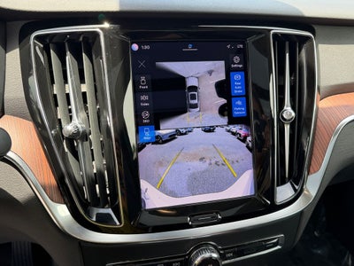 2024 Volvo S60 B5 Plus Dark Theme