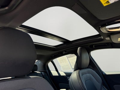 2024 Volvo S60 B5 Plus Black Edition