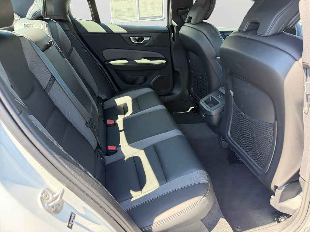 2024 Volvo S60 B5 Plus Black Edition