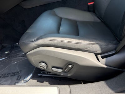 2024 Volvo S60 B5 Plus Dark Theme