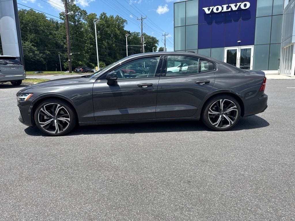 2024 Volvo S60 Ultimate