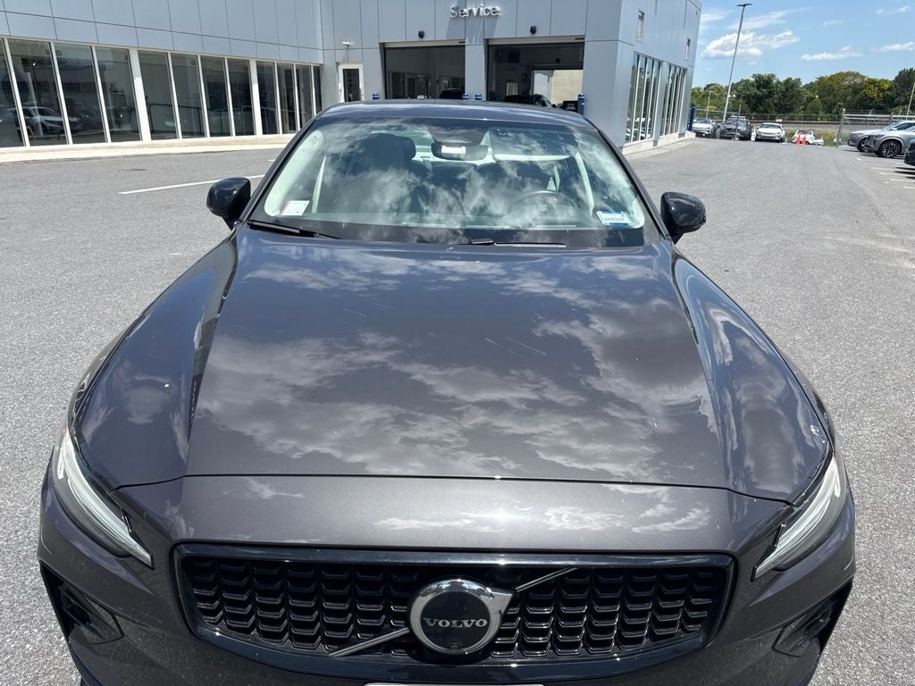 2024 Volvo S60 Ultimate