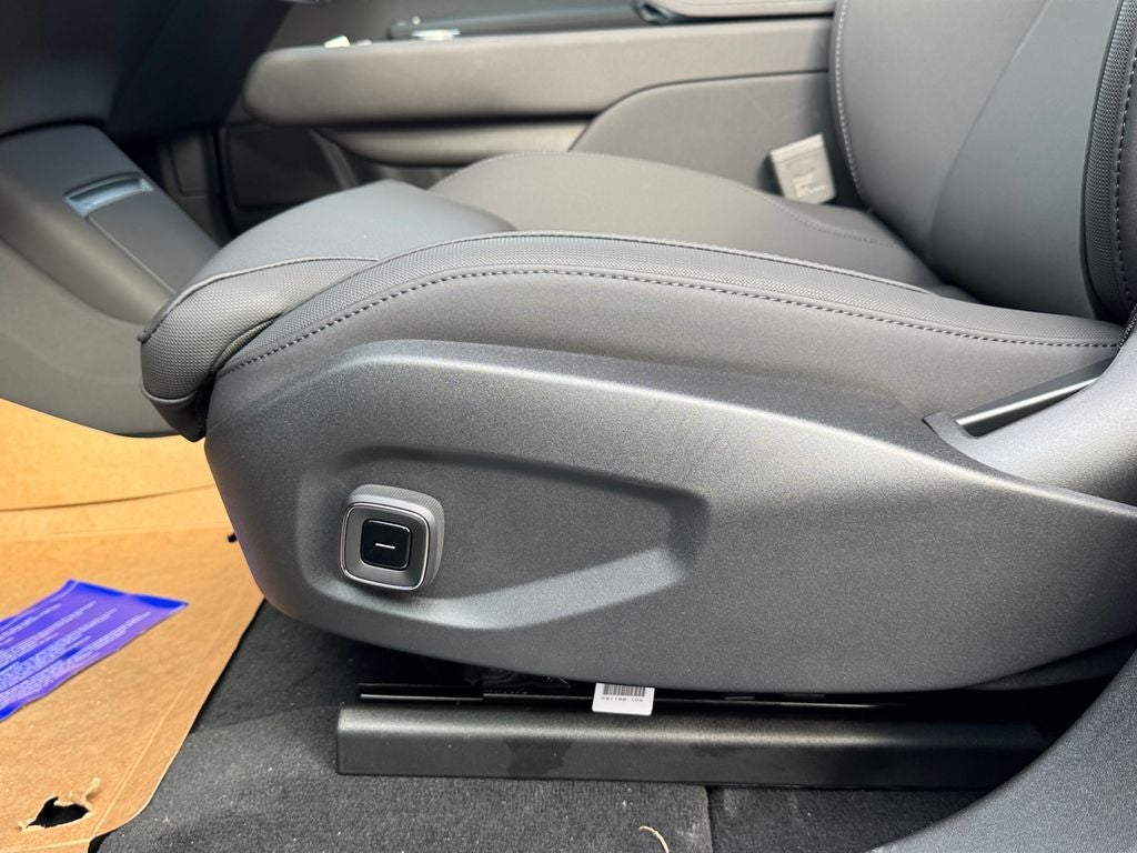 2025 Polestar 3 Base