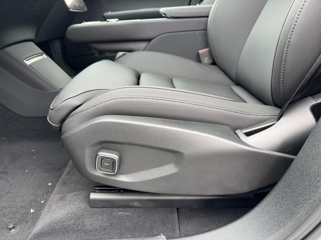 2025 Polestar 3 Base