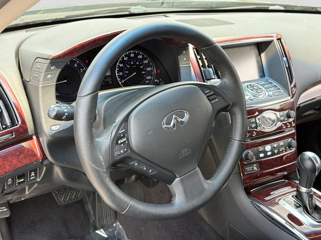 2011 INFINITI G37 X *Classic Clean Car*