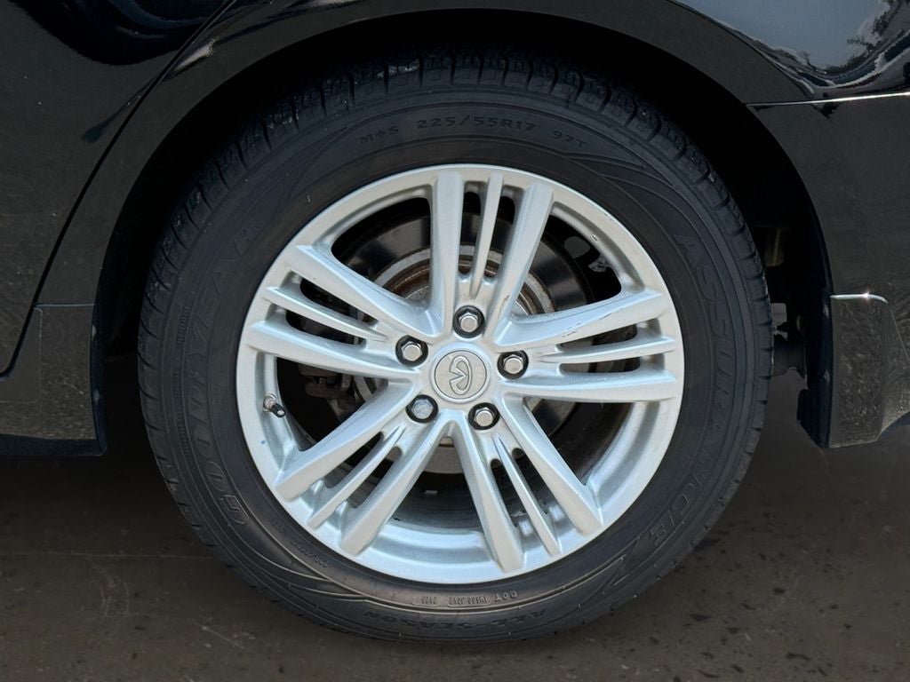 2011 INFINITI G37 X *Classic Clean Car*