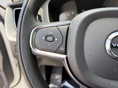 2019 Volvo XC60 T5 Momentum **Showroom Quality**