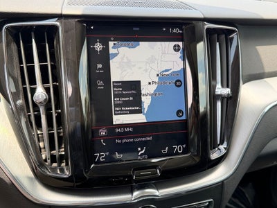 2019 Volvo XC60 T5 Momentum **Showroom Quality**