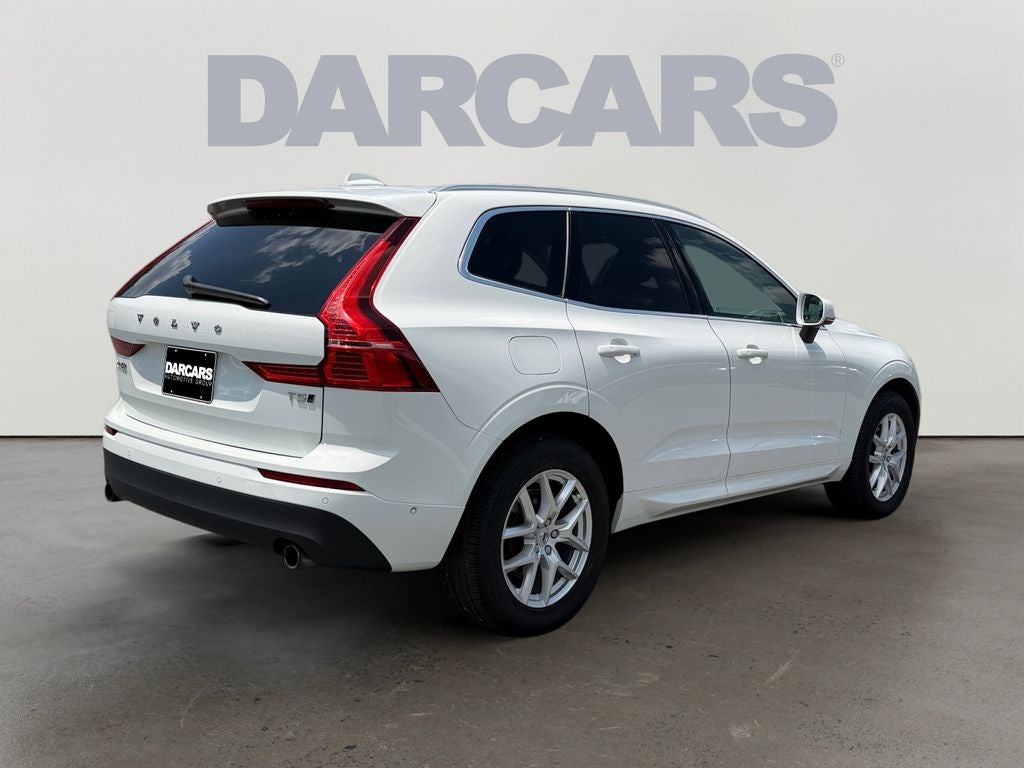 2019 Volvo XC60 T5 Momentum **Showroom Quality**