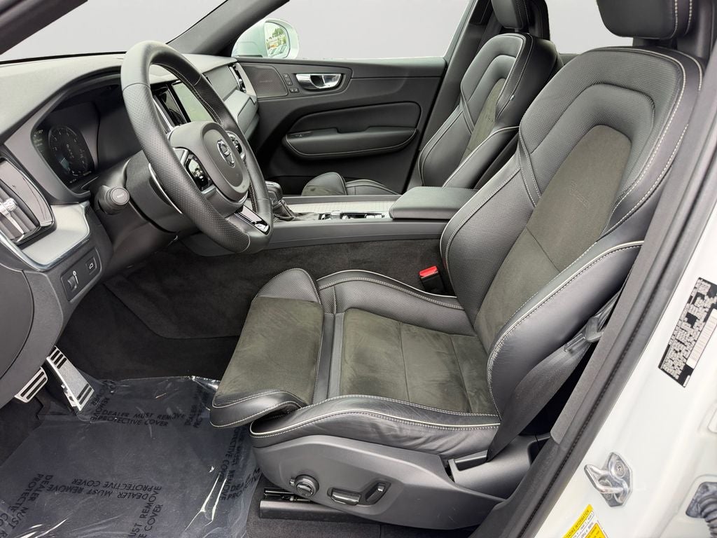2019 Volvo XC60 T5 R-Design **Rare Volvo R**
