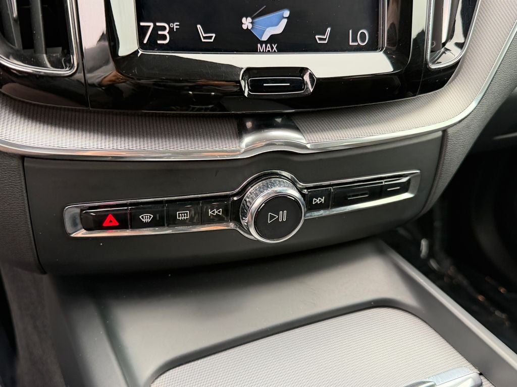 2019 Volvo XC60 T5 R-Design **Rare Volvo R**