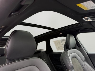2019 Volvo XC60 T5 R-Design **Rare Volvo R**