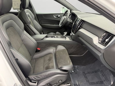2019 Volvo XC60 T5 R-Design **Rare Volvo R**