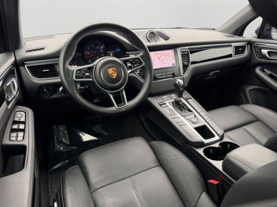 2018 Porsche Macan Base