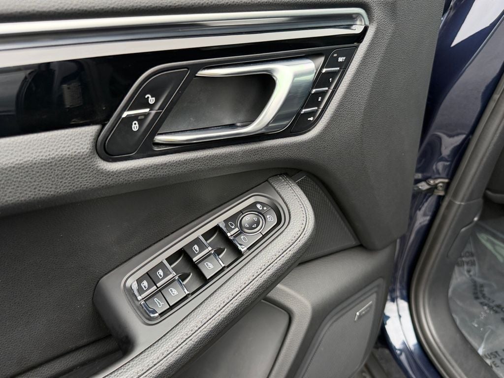 2018 Porsche Macan Base