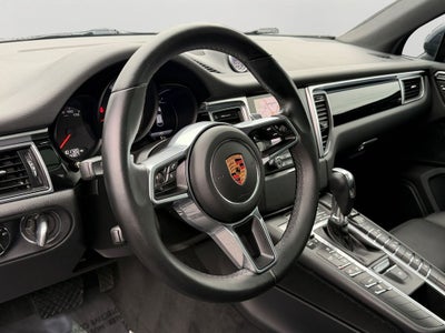 2018 Porsche Macan Base