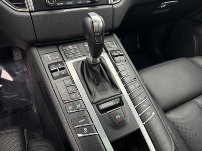 2018 Porsche Macan Base