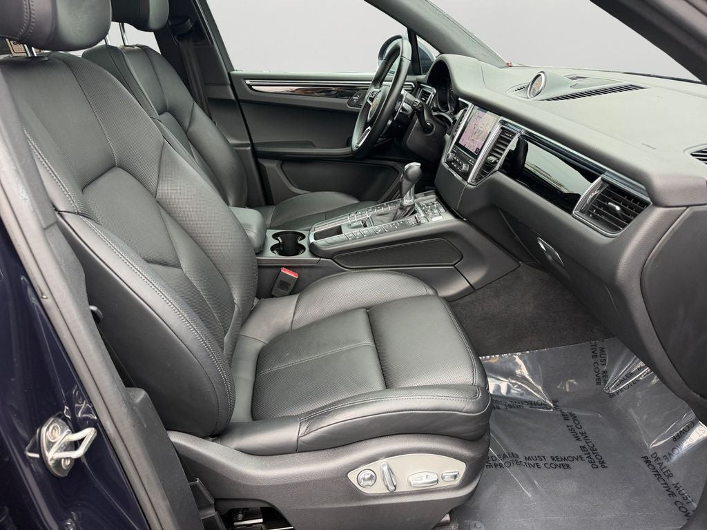 2018 Porsche Macan Base