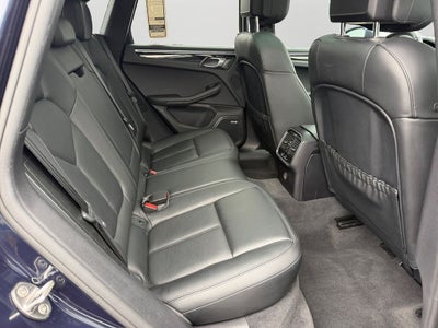 2018 Porsche Macan Base