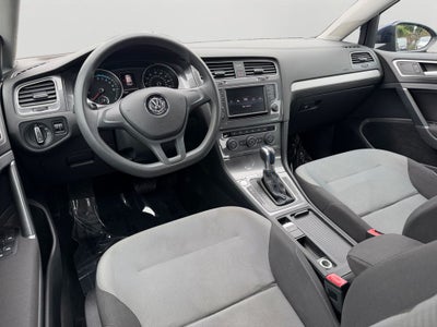 2016 Volkswagen e-Golf SE **Low Miles**Go Electric**