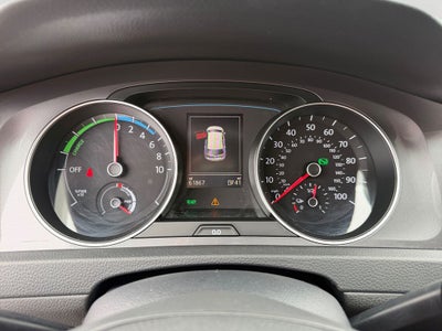 2016 Volkswagen e-Golf SE **Low Miles**Go Electric**