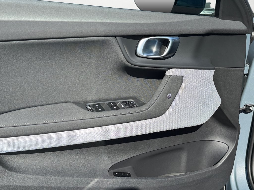 2024 Polestar 2 Long Range Dual Motor Plus Pilot
