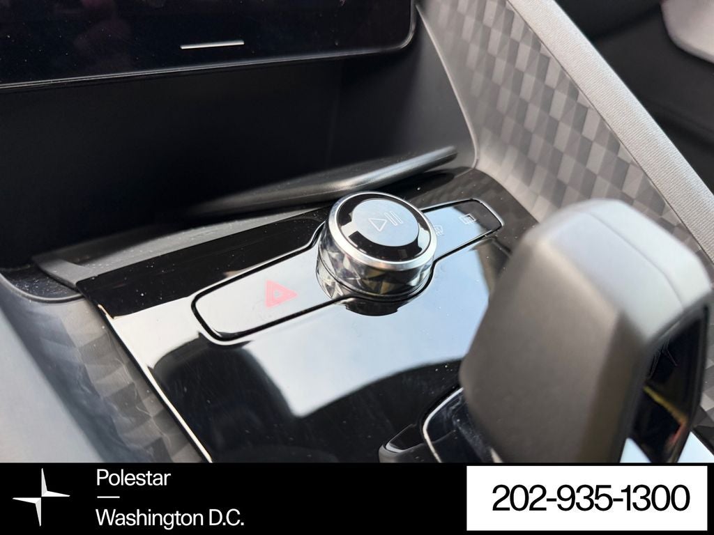 2024 Polestar 2 Long Range Dual Motor Pilot Pack