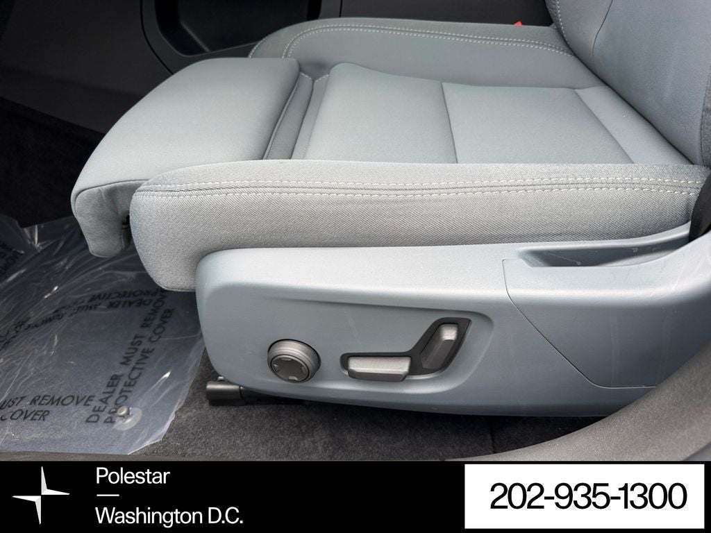 2024 Polestar 2 Long Range Dual Motor Pilot Plus Package