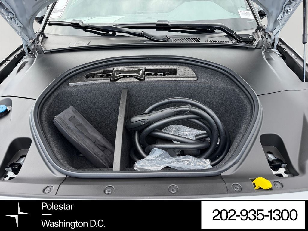 2024 Polestar 2 Long Range Dual Motor Pilot Plus Package