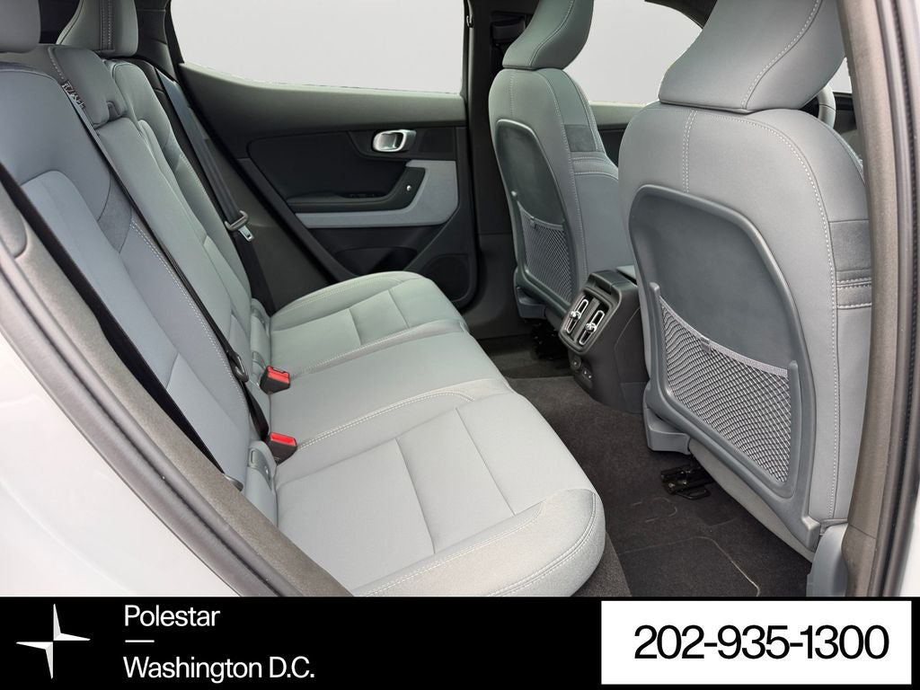 2024 Polestar 2 Long Range Dual Motor Pilot Plus Package