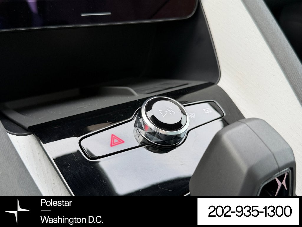 2024 Polestar 2 Long Range Single Motor Plus Pilot - RWD