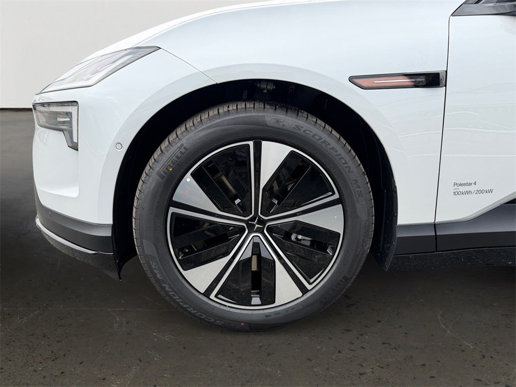 2026 Polestar 4 Pilot