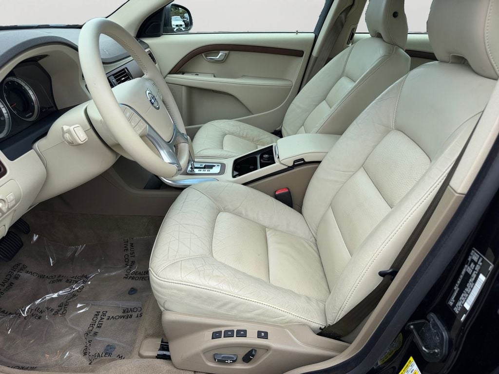 2011 Volvo S80 3.2 **GARAGE KEPT**CLEAN**