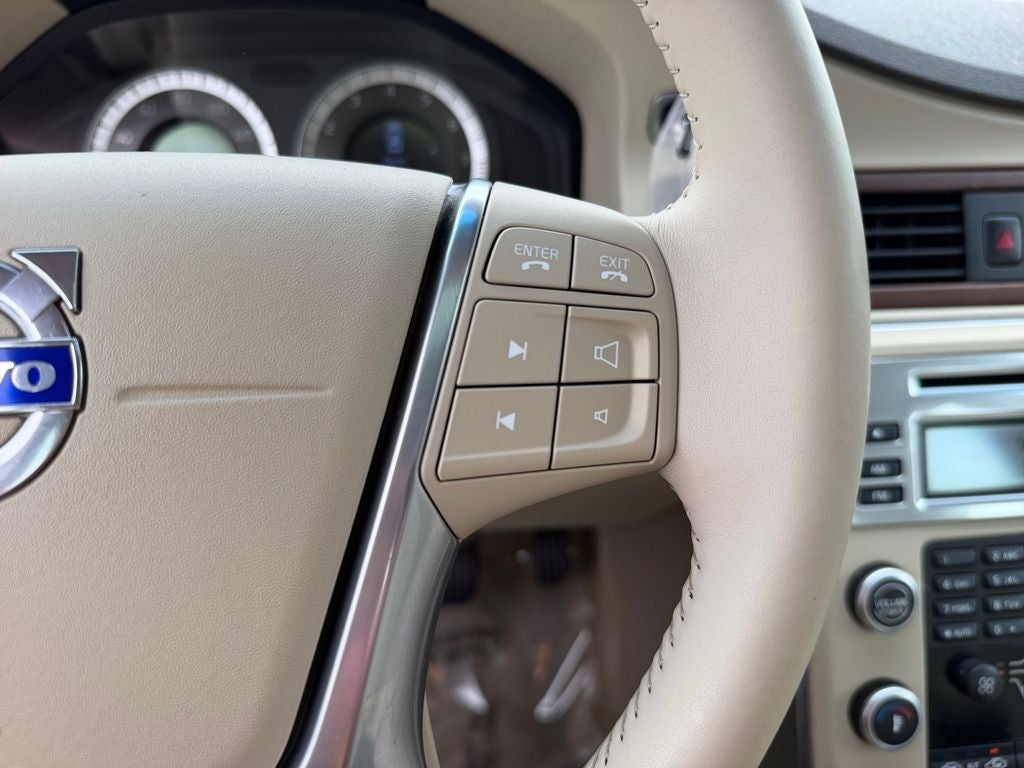 2011 Volvo S80 3.2 **GARAGE KEPT**CLEAN**