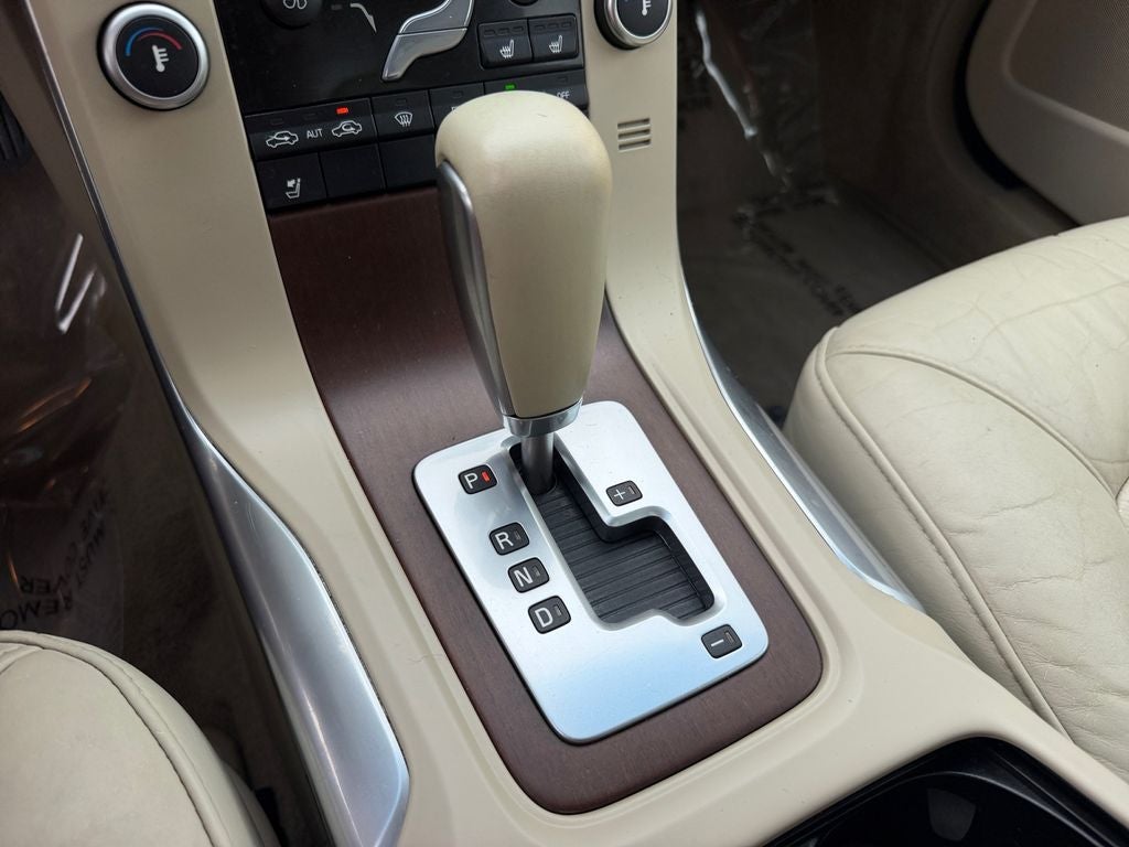 2011 Volvo S80 3.2 **GARAGE KEPT**CLEAN**