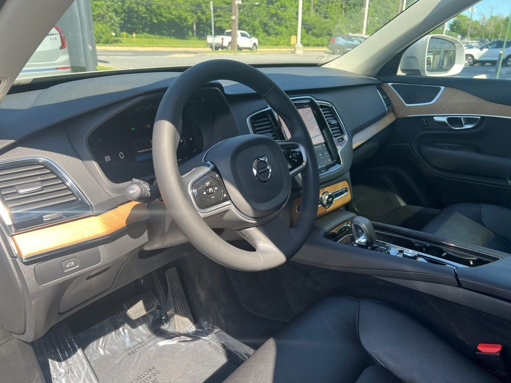 2023 Volvo XC90 B6 Plus 6-Seater