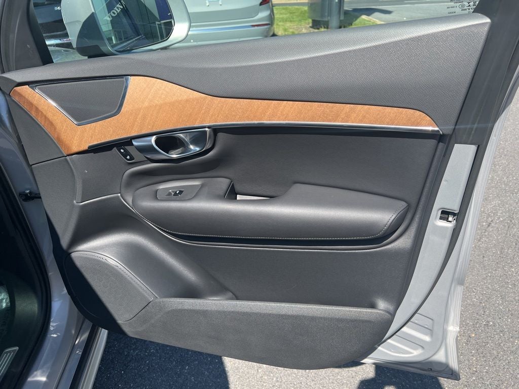 2023 Volvo XC90 B6 Plus 6-Seater