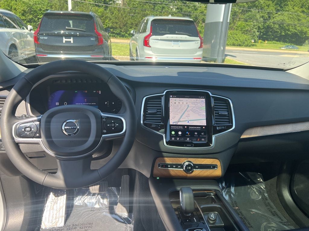 2023 Volvo XC90 B6 Plus 6-Seater