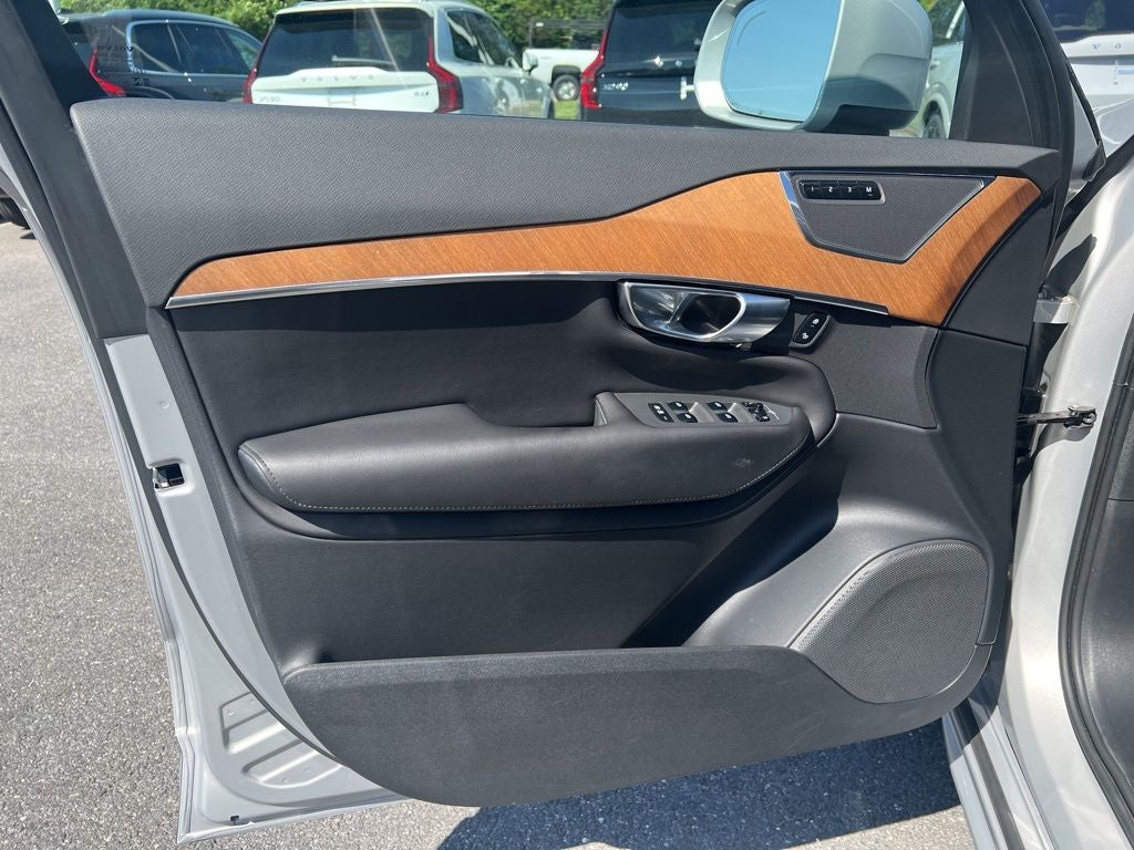 2023 Volvo XC90 B6 Plus 6-Seater