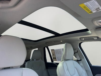2024 Volvo XC90 B6 Plus Bright Theme 6-Seater Volvo Certified